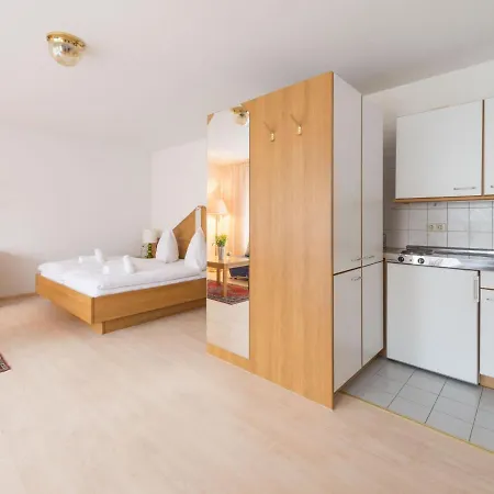 Schneckenhalde App 12 *